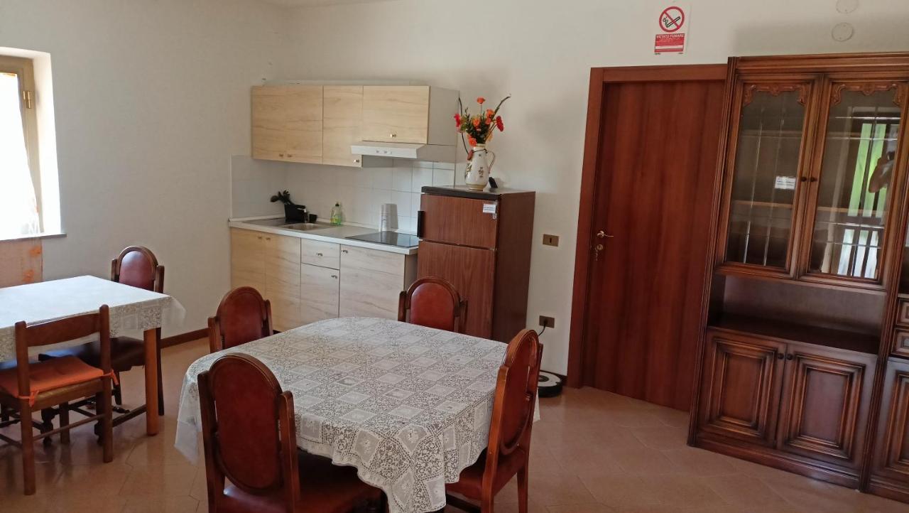 Marco - Camere Con Bagno Privato Vicino Al Centro Foligno Esterno foto